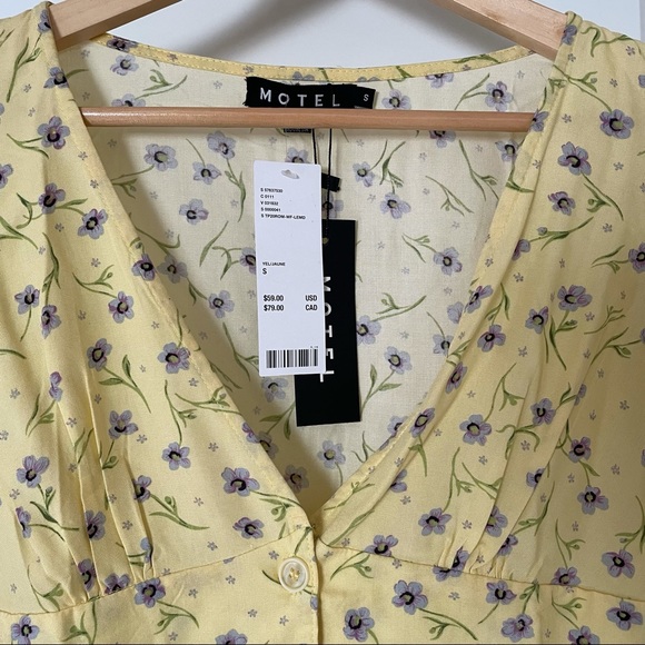 Motel Floral Long Sleeve - Picture 2 of 4